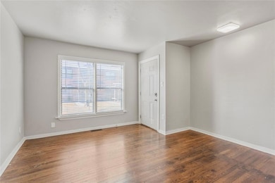 1217 N Blackwelder Ave unit 2, Oklahoma City, OK 73106 - photo 2