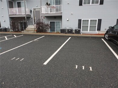 402 New River Rd unit 111, Manville, RI 02838 - photo 4