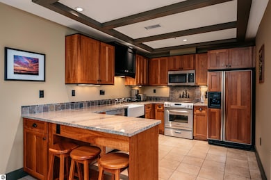 2035 N Us-31 N unit 105, Traverse City, MI 49686 - photo 3