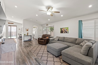 06-Living Room