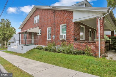 130 4th St, Shoemakersville, PA 19555 - photo 3
