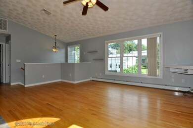 17 Maple Ave, Smithfield, RI 02917 - photo 5