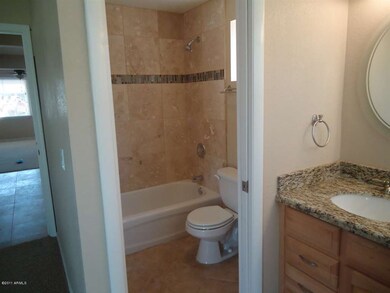 2550 E Cambridge Ave, Phoenix, AZ 85008 - photo 4