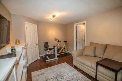 31 Walnut Cir, Merrimack, NH 03054 - photo 6