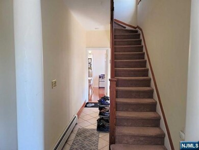 551 Washington St unit 2, Carlstadt, NJ 07072 - photo 2