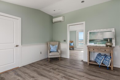 66 Beach St unit 4, Ogunquit, ME 03907 - photo 3
