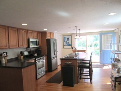 80 West St, Carver, MA 02330 - photo 7
