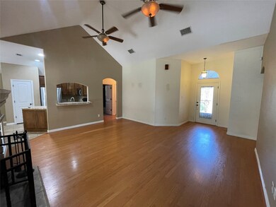 312 Jade Ln, Weatherford, TX 76086 - photo 4