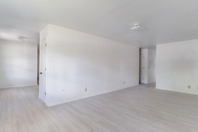 1506 E Del Mar St, Wichita, KS 67216 - photo 4