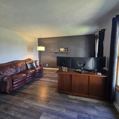 8638 N Finch Ln, Byron, IL 61010 - photo 4