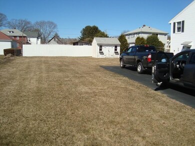 12 Gloria St, Uxbridge, MA 01569 - photo 4