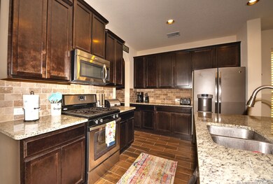 17804 Handies Peak, Helotes, TX 78023 - photo 5