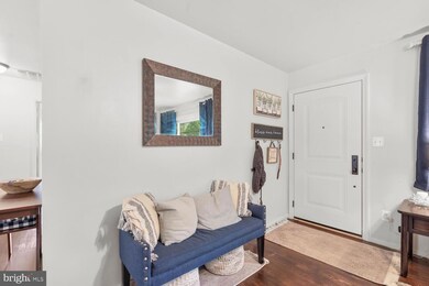 13503 Turkey Branch Pkwy, Rockville, MD 20853 - photo 2