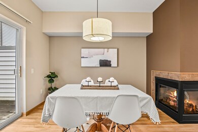 2789 Crinkle Root Dr unit 509, Fitchburg, WI 53711 - photo 7