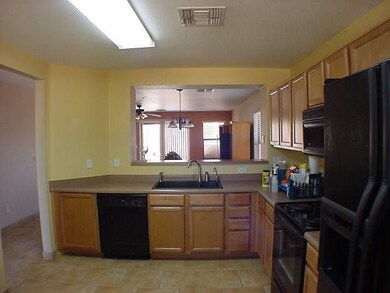 COLORFULL KITCHEN