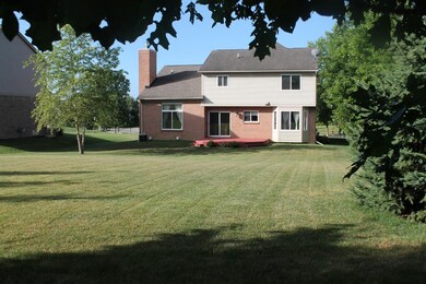 461 Fairways Ln, Chelsea, MI 48118 - photo 3