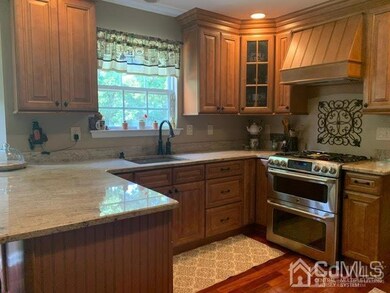 84 Heman St, Edison, NJ 08837 - photo 5