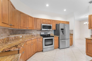 10937 Royal Caribbean Cir, Boynton Beach, FL 33437 - photo 4