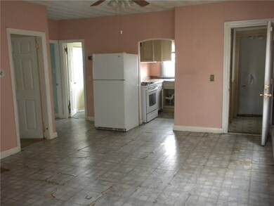 77 Coyle Ave, Pawtucket, RI 02860 - photo 5