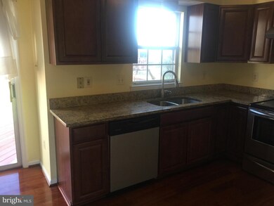 2107 Cross Trails Rd, Windsor Mill, MD 21244 - photo 5