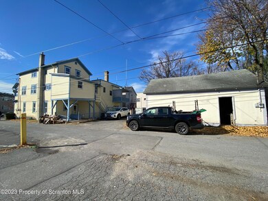 1413 Ash St, Scranton, PA 18510 - photo 3