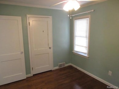 113 E Webster Rd, Royal Oak, MI 48073 - photo 7