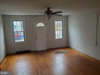 135 W Howard St, Clayton, NJ 08312 - photo 5