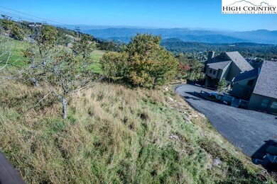 104 Beechtop Rd, Beech Mountain, NC 28604 - photo 6