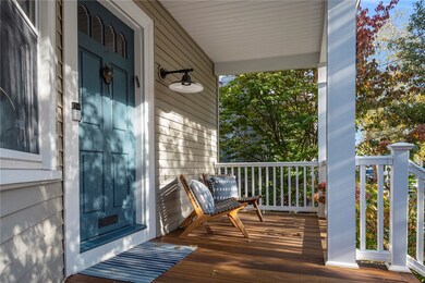 32 Glendale Ave, Providence, RI 02906 - photo 4