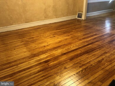 104 Edison Ave, Collingswood, NJ 08108 - photo 4