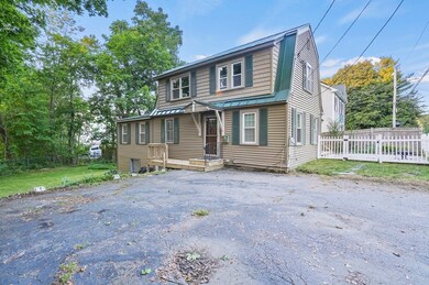 21 Holmes St, Spencer, MA 01562 - photo 3