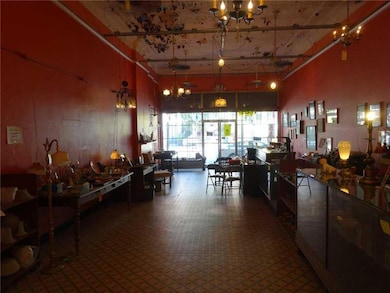 2028 Magazine St, New Orleans, LA 70130 - photo 2