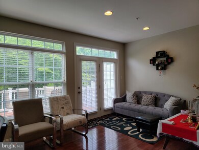 9750 Northern Lakes Ln, Laurel, MD 20723 - photo 4