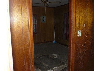 102 Musgrove St, Gaffney, SC 29340 - photo 4