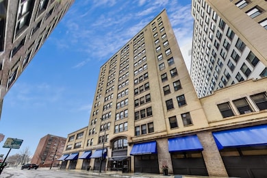 Printer's Square unit 903, Chicago, IL 60605 - photo 5