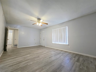 902 Spring Valley Plaza, Richardson, TX 75080 - photo 4