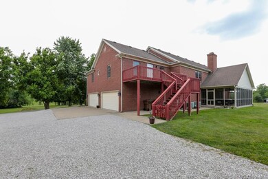 Apartment with Deck and private entrance