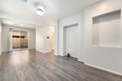 7555 Luna Bella Ave, Las Vegas, NV 89179 - photo 6