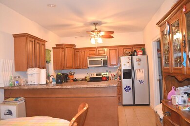 417 Cresthill Dr, Harrodsburg, KY 40330 - photo 6