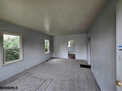 1806 Avenue G, Scottsbluff, NE 69361 - photo 2