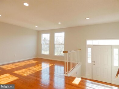 14754 Mcknew Rd, Burtonsville, MD 20866 - photo 3