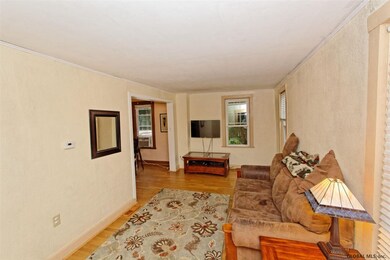 113 Fairfax Ave, Schenectady, NY 12304 - photo 3
