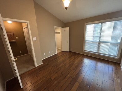 4025 Holland Ave unit 117D, Dallas, TX 75219 - photo 5