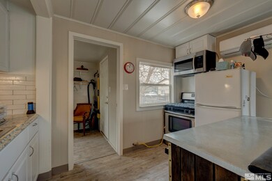 459 Field St, Sparks, NV 89431 - photo 5