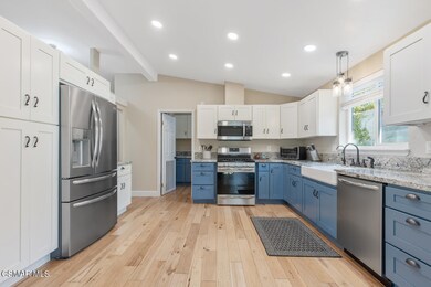 190 Little John Ln Kitchen 1