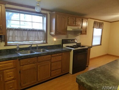 607 N Simon St, Ada, OH 45810 - photo 6