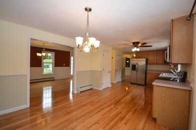 5 Tipperary Dr, Sutton, MA 01590 - photo 4