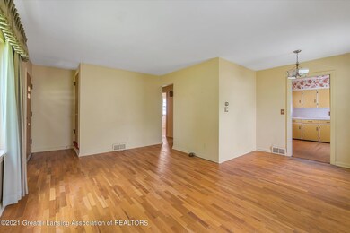 1813 W Ottawa St, Lansing, MI 48915 - photo 6