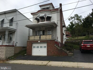 50 Ann St, Pottsville, PA 17901 - photo 2