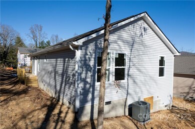 108 Gator Trail, Asheville, NC 28803 - photo 4